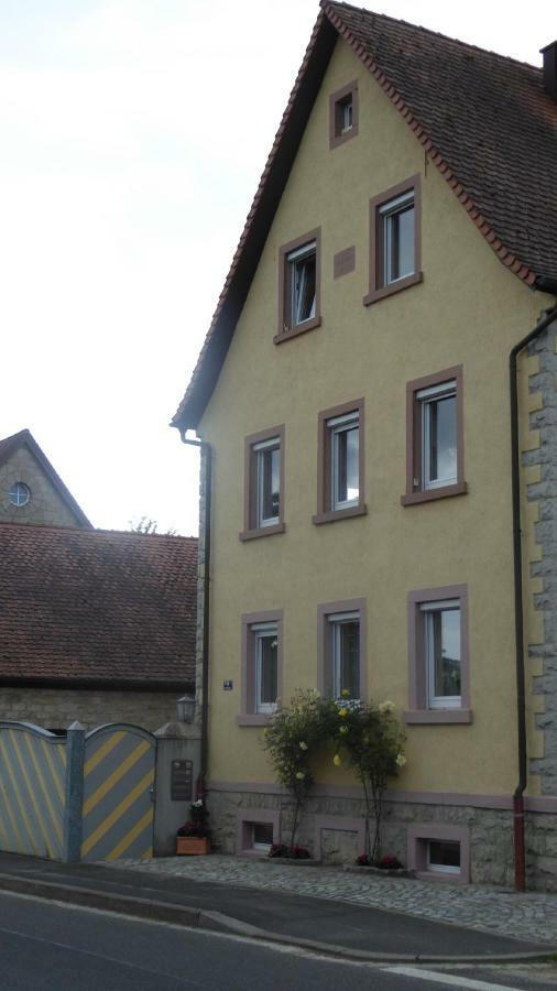 Ferienwohnung Angelika Gries Margetshoechheim Екстер'єр фото
